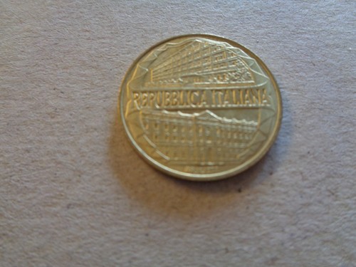 Italien 200 lire - 1996,